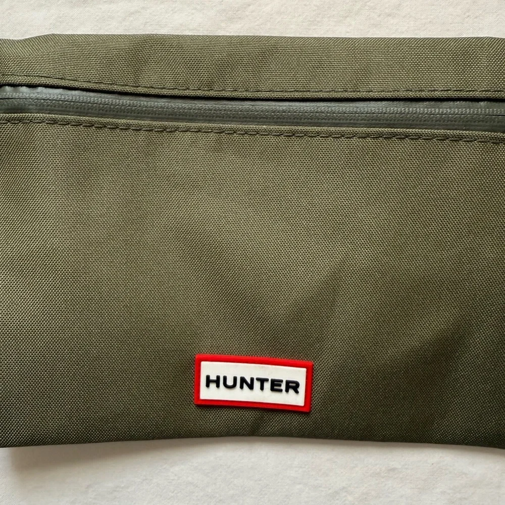 Hunter x Eva Air Olive Green Toiletry Bag Cosmetic Pouch